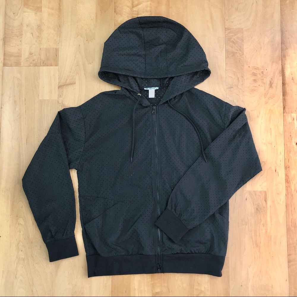 🌺 FOREVER 21 Black Hooded Active Zip-up Jacket